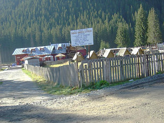 Cabana Obârşia Lotrului