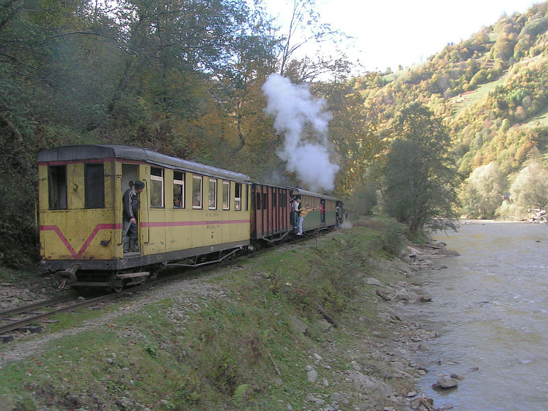 Mit Dampf das Wassertal hinauf